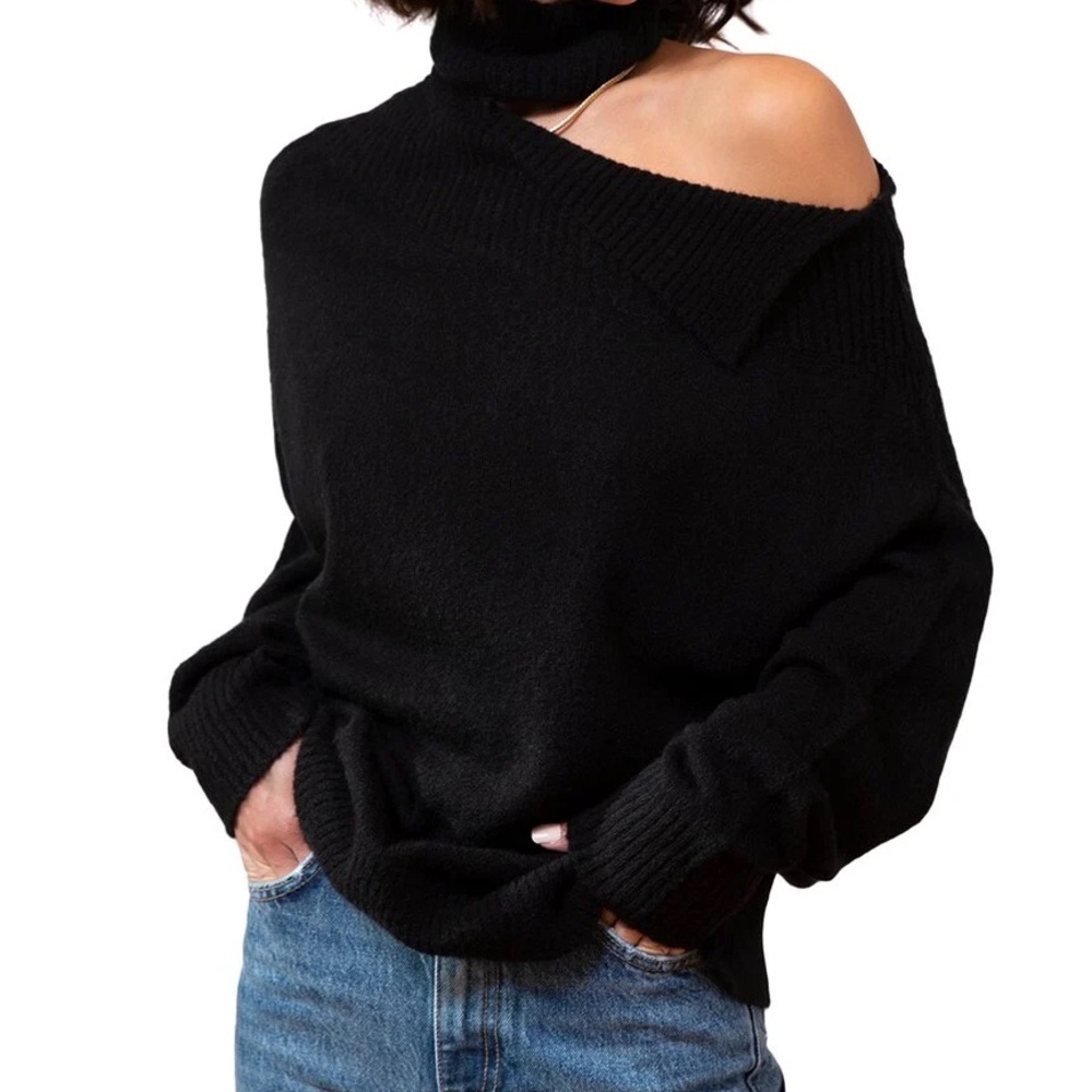 OAK + FORT Off-Shoulder Sweater